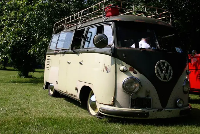 2013_june_jitterbug_vw_bus