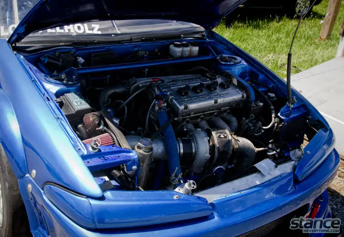 cscs_june_2nd_2013_pits_eagle_talon_engine_bay