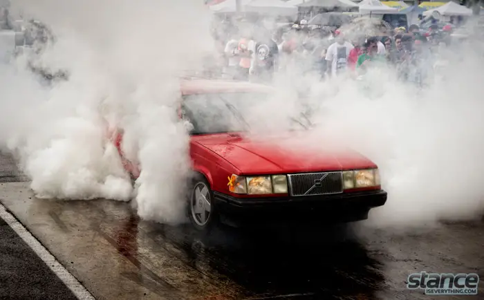 eurokracy_2013_volvo_burnout_1
