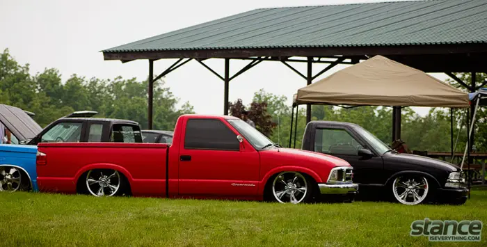 niagara_truck_and_tuner_expo_2013_truck_chevy_s10_pair