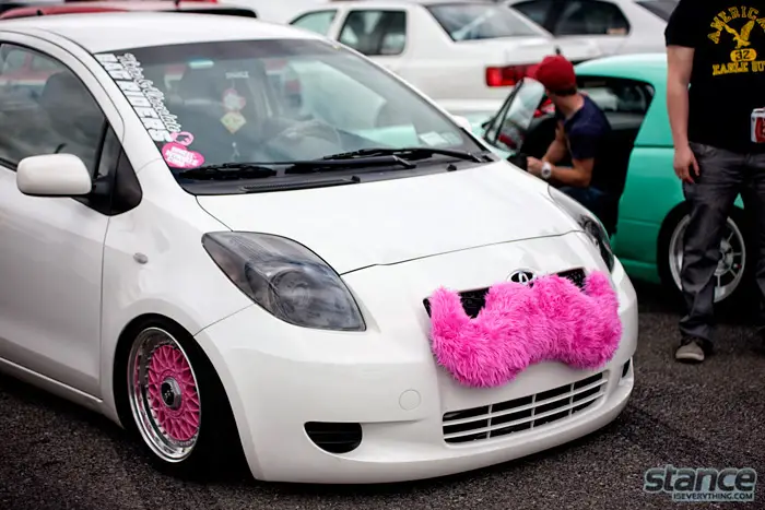 eurokracy_2013_toyota_yaris_bag_riders