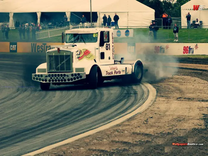 truck_doing_non_truck_stuff_5