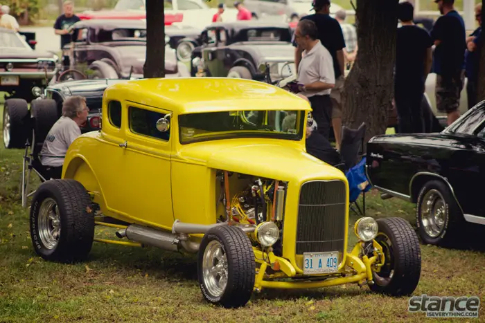 2013_road_mates_corn_roast_yellow_ford