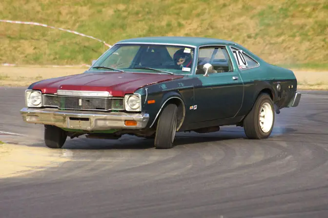 non_typical_drift_19_plymouth_volare_norway