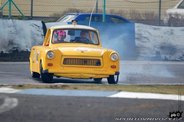non_typical_drift_7_v8_trabant