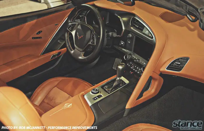 corvette_stingray_interior