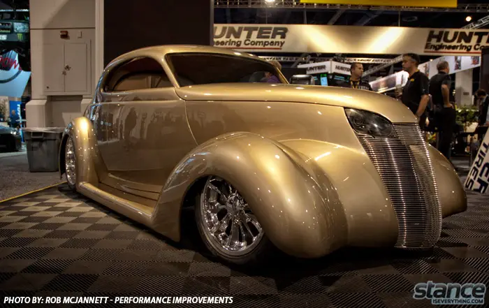 gold_street_rod