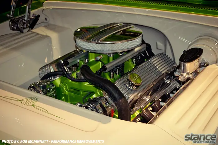 sema_2013_chevy_suburban_motor
