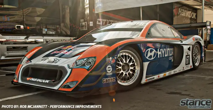 sema_2013_hyundai_genesis