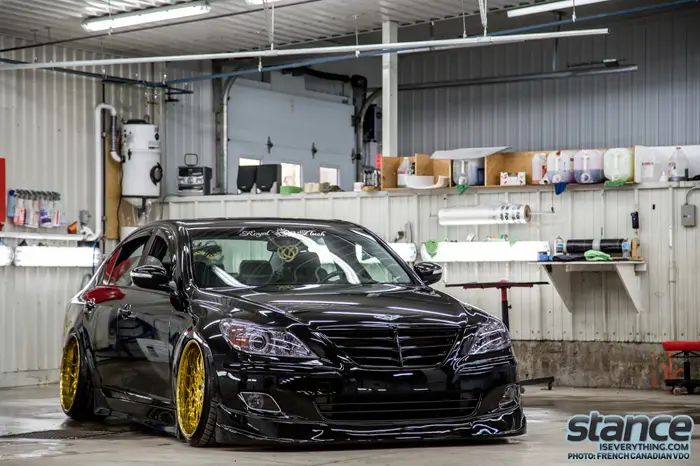 SIE_FCVDO_2011_Hyundai_Genesis_VipModular_5