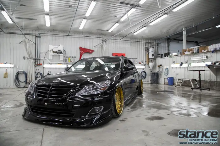 SIE_FCVDO_2011_Hyundai_Genesis_VipModular_7