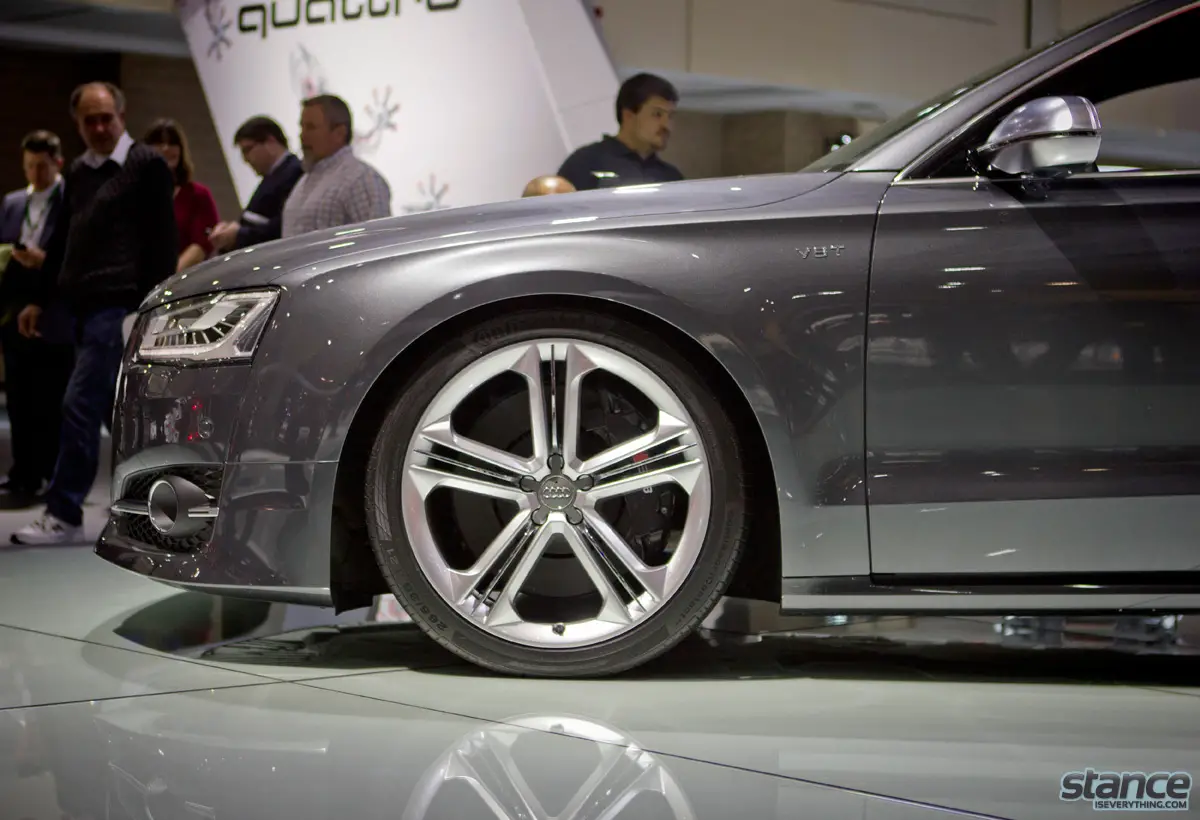 canadian_international_auto_show_2014_audi_s8_3