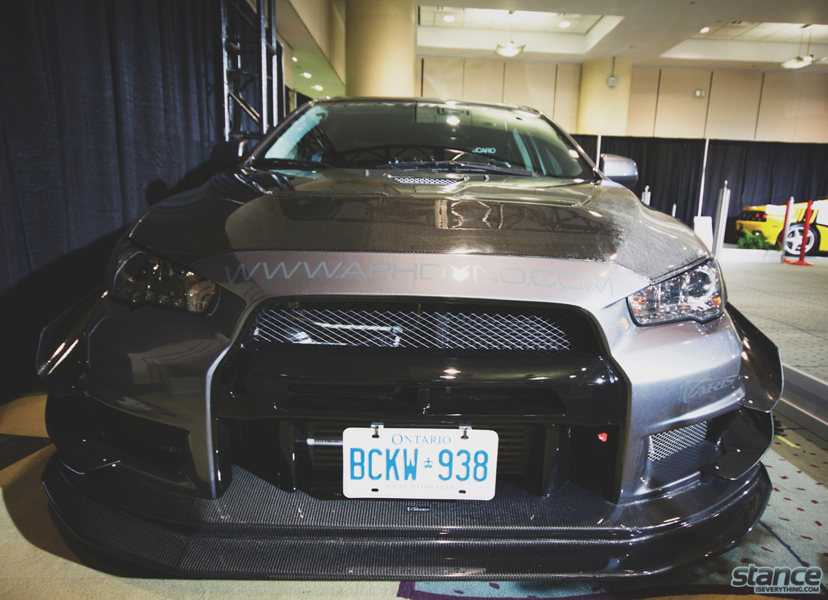 canadian_international_auto_show_2014_mitsubishi_evo_gunmetal_1