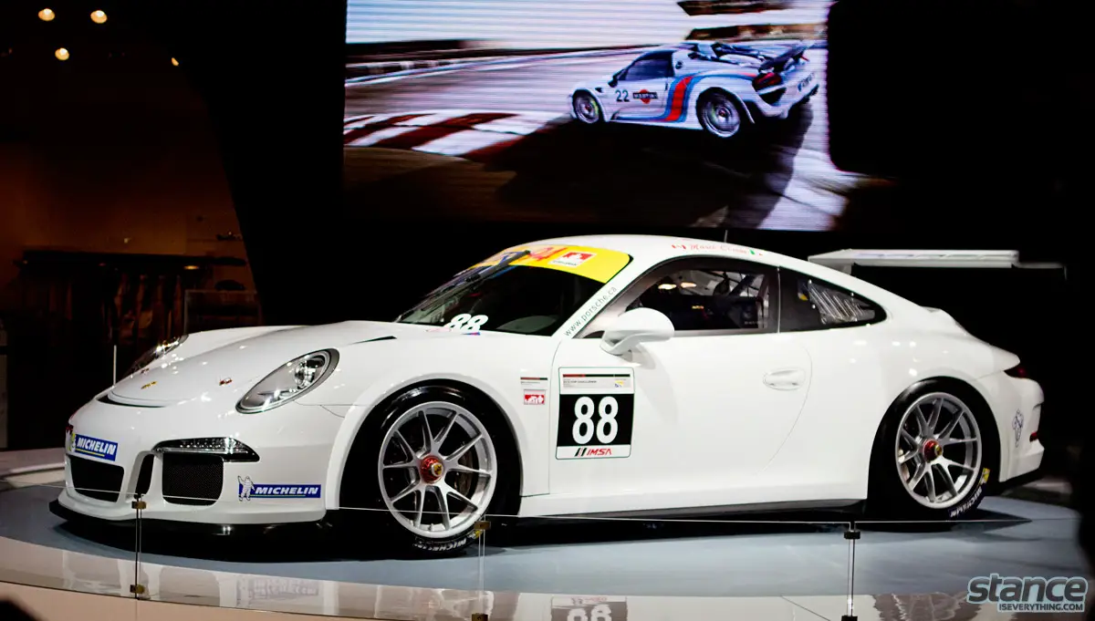 canadian_international_auto_show_2014_porsche_gt3_cup_side_1