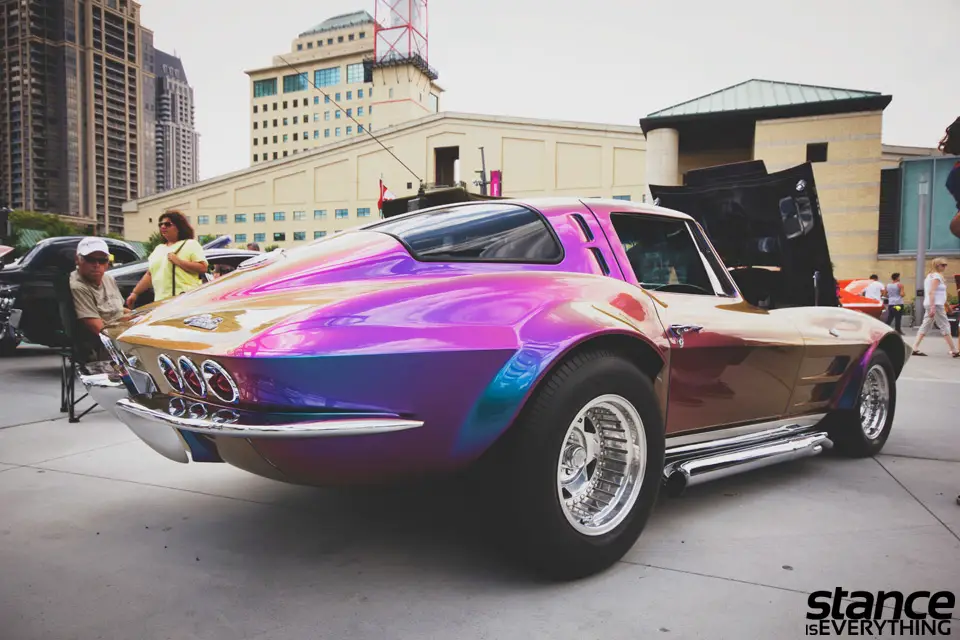 classics-at-the-square-vette