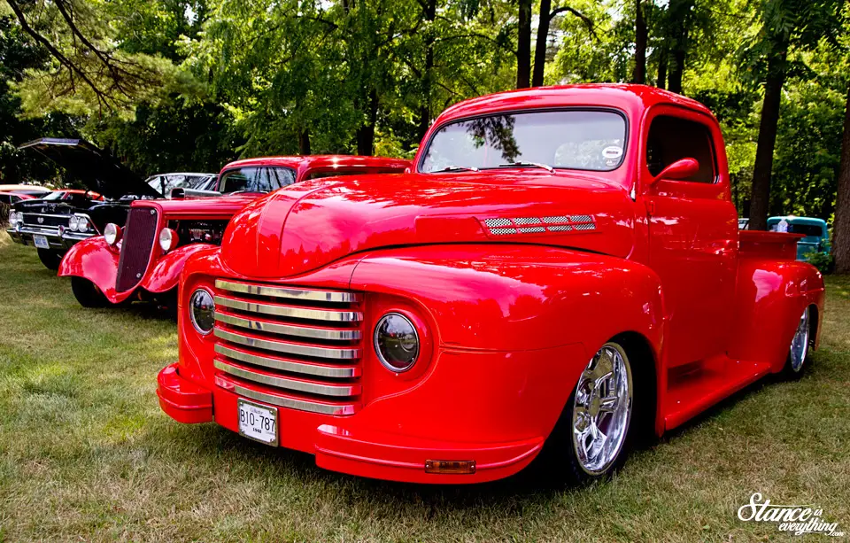 2014-roadmates-corn-roast-retromodern