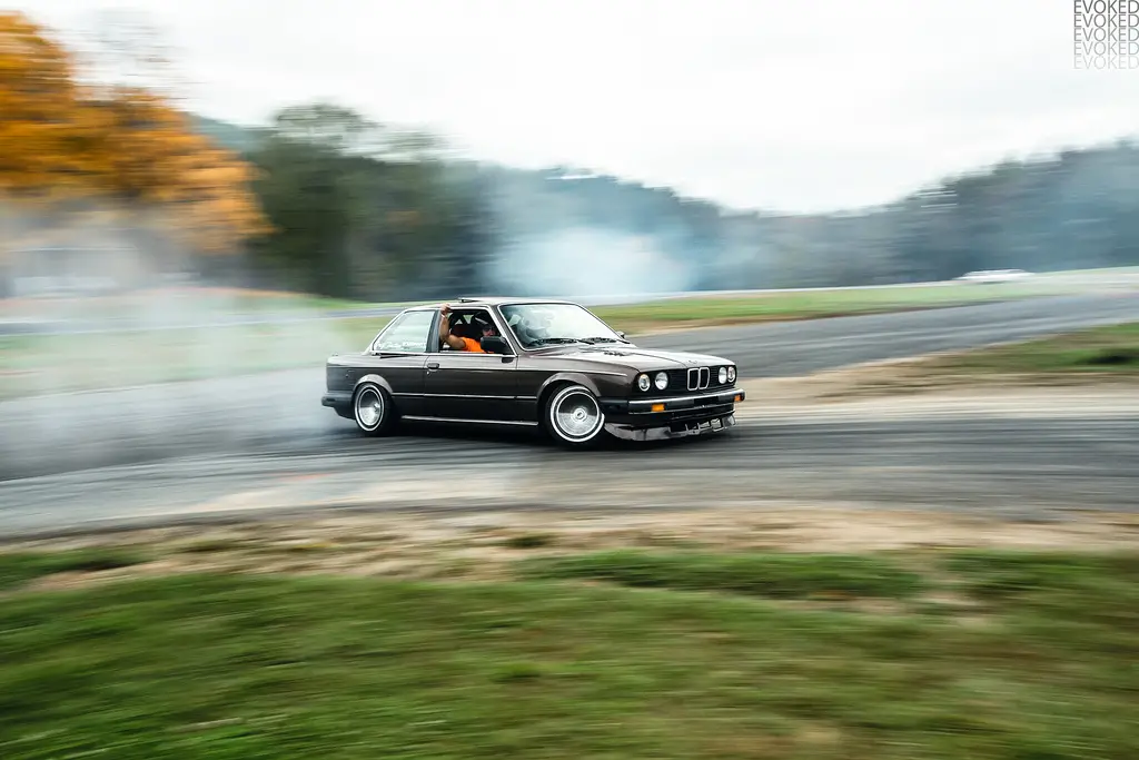 e30clutchkick