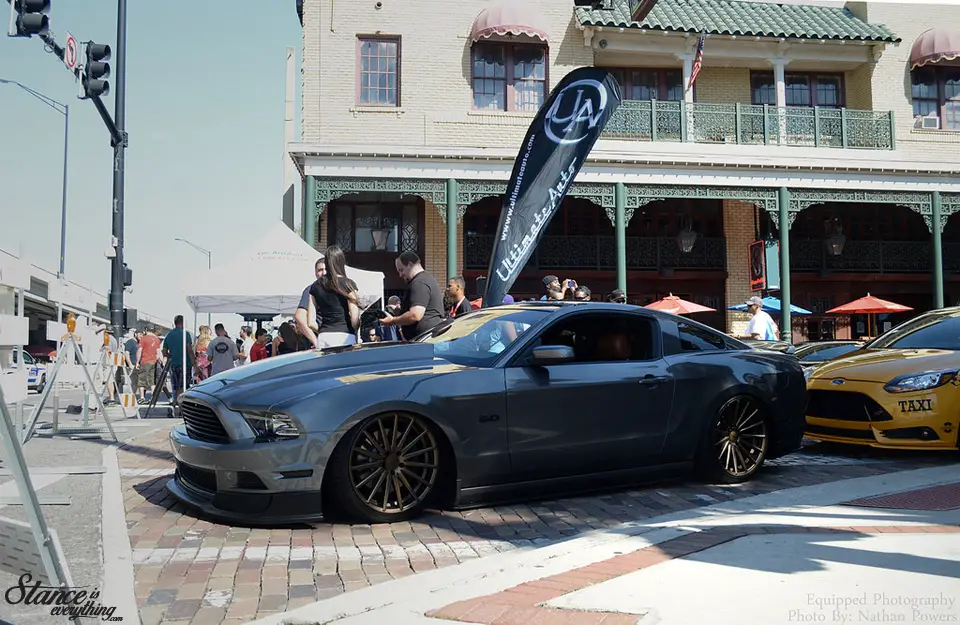 v2lab-mystery-meet-ford-mustang-vossens-nathan-powers