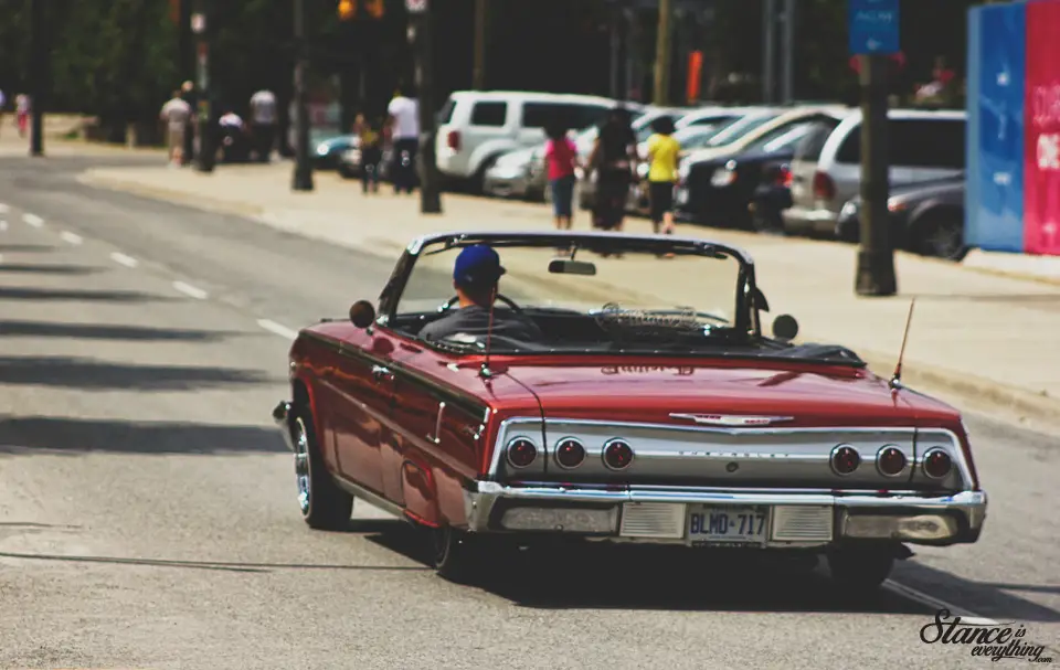 classics-at-the-square-lowrider-rollout