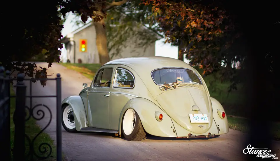 stance-is-everything-taylord-customs-slammed-beetle-rear-bridge-2