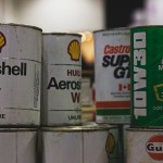 motor-city-flea-market-oilcans