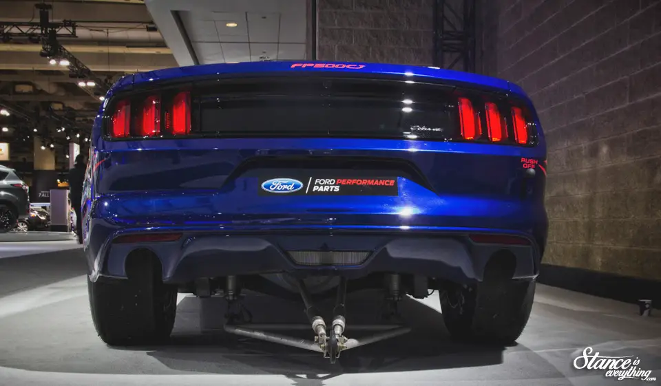 2016-canadian-international-auto-show-ford-mustang-2