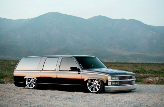 Theme Tuesdays: Chevy Suburbans - Stance Is Everything