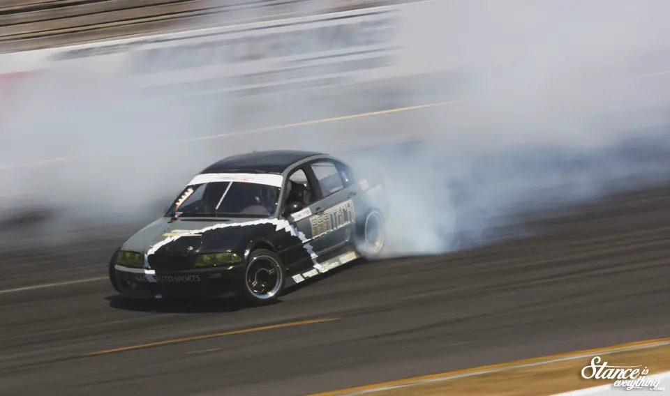 formula-drift-canada-2016-round-2-steven-van-sluen-1