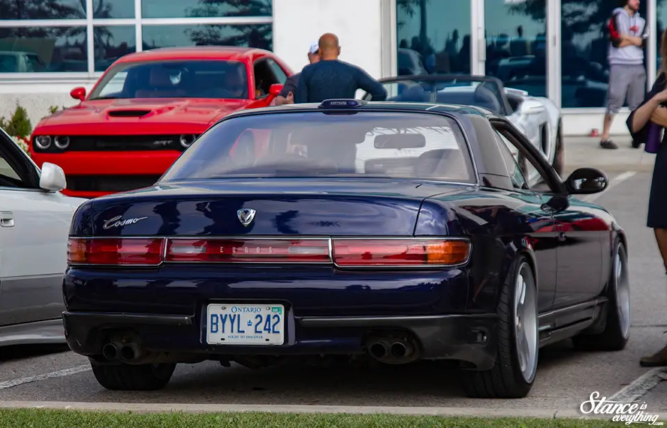 cars-and-coffee-toronto-finale-2016-42