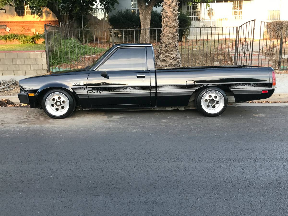Theme Tuesdays: The Dodge D50 - Stance Is Everything
