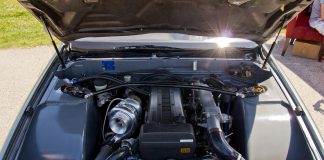 Toyota 1JZ Swapped Nissan Cefiro